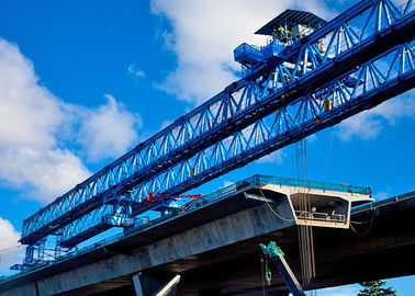 Dźwigar mostu kolejowego 100 ton uruchamiający suwnicę bramową / maszynę erekcyjną