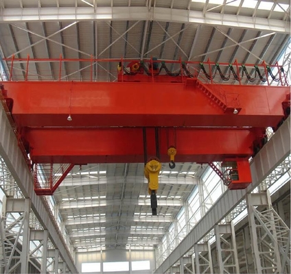 Używanie w magazynie Elektryczna suwnica dwudźwigarowa 15 ton 15M / MIN