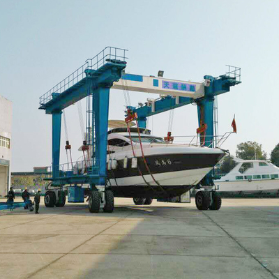 Shipyard Boat Lift Suwnica bramowa 30m 50Hz Dostosowana prędkość podnoszenia