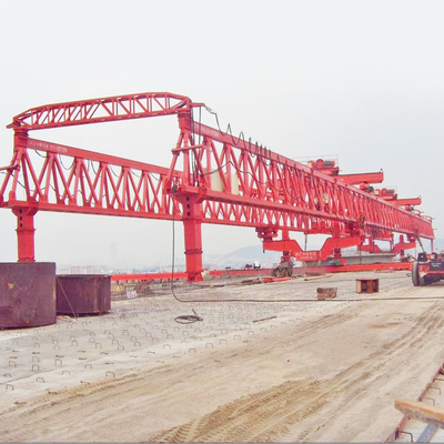 Launcher Crane: Heavy-Duty Lifting Power For Highway Railway