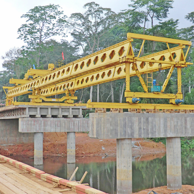 Wysokiej wydajności podnoszenie kolejowe Elektryczny most Ogrodzenie Wprowadzenie Gantry Crane